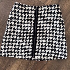 Anthropologie Evers Black and White Houndstooth Skirt